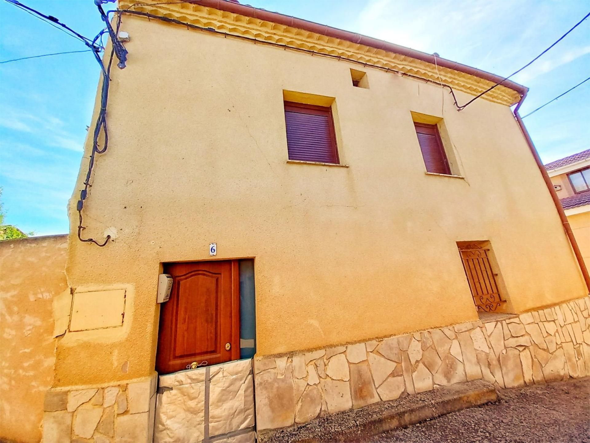 Exterior view of House or chalet for sale in Gumiel de Izán