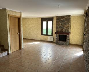 Living room of House or chalet for sale in Chapinería  with Air Conditioner and Swimming Pool