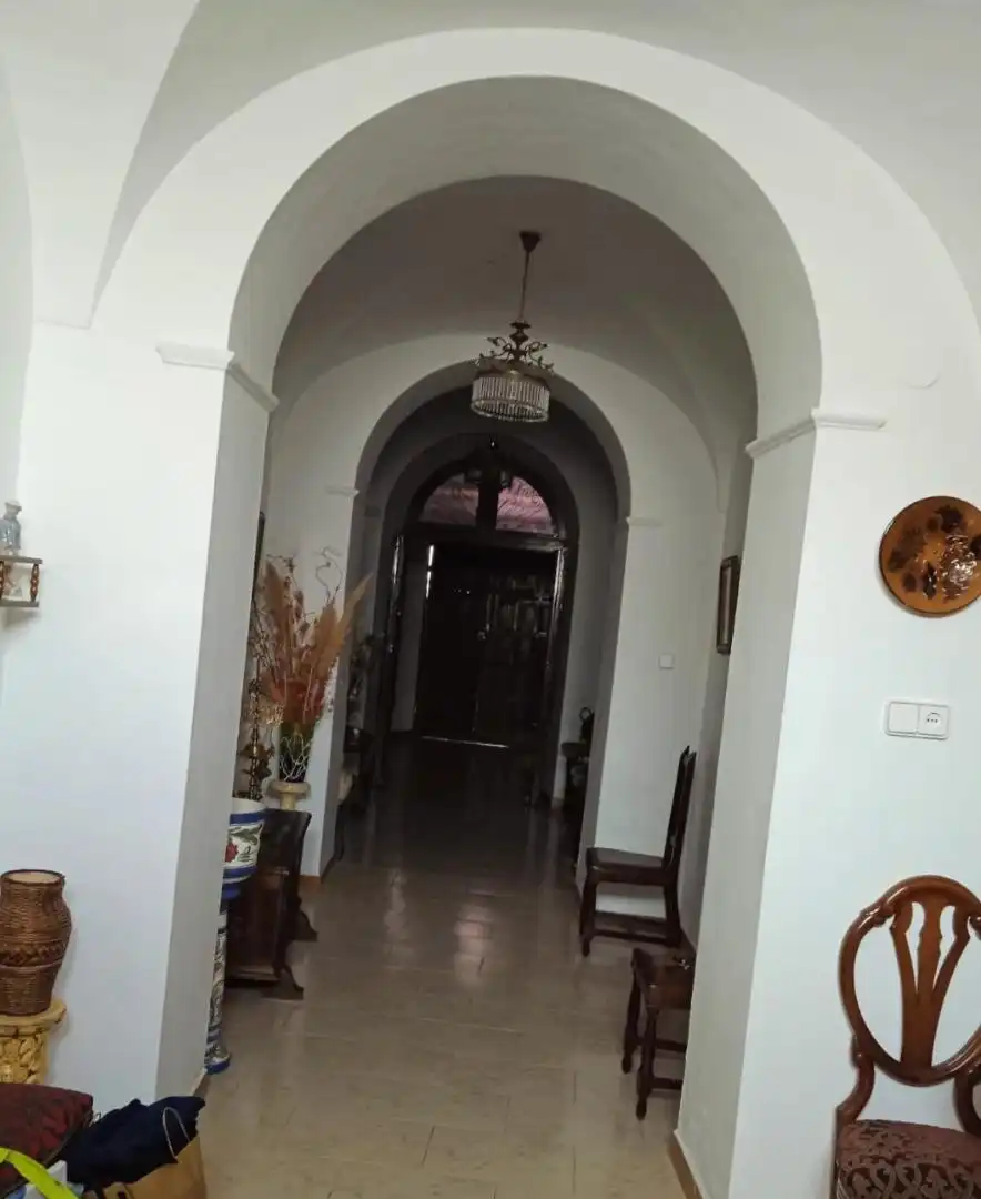 Einfamilien-Reihenhaus zum Verkauf in Valencia del Ventoso mit Abstellraum und Balkon