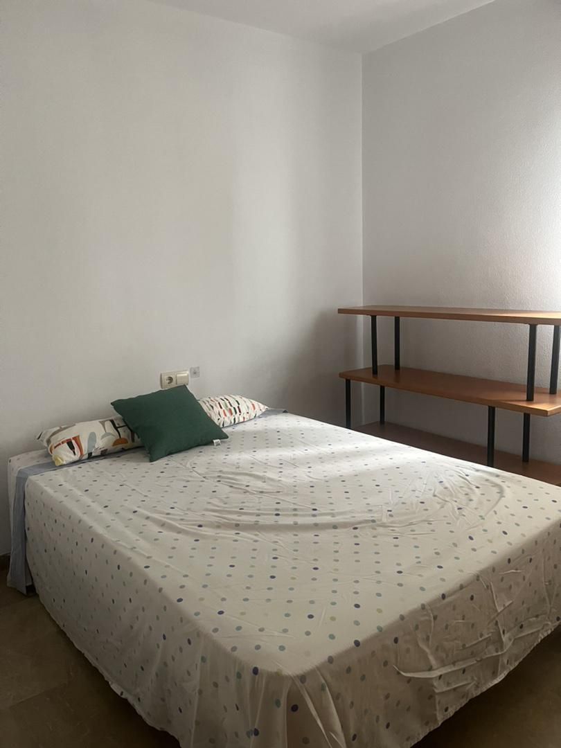 Flat to share in Club de Tenis