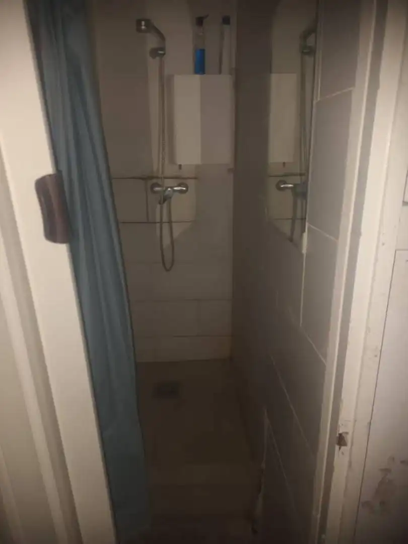 Badezimmer von Einfamilien-Reihenhaus zum Verkauf in La Granja d'Escarp mit Möbliert, Waschmaschine und Balkon