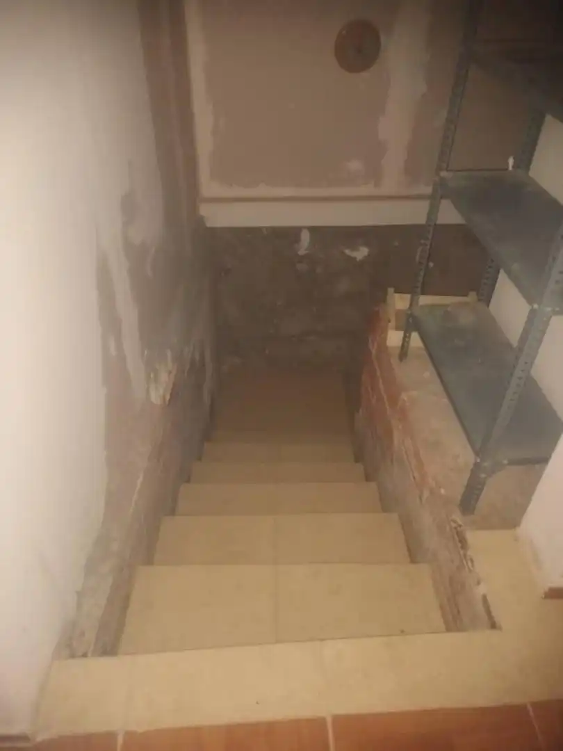Einfamilien-Reihenhaus zum Verkauf in La Granja d'Escarp mit Möbliert, Waschmaschine und Balkon