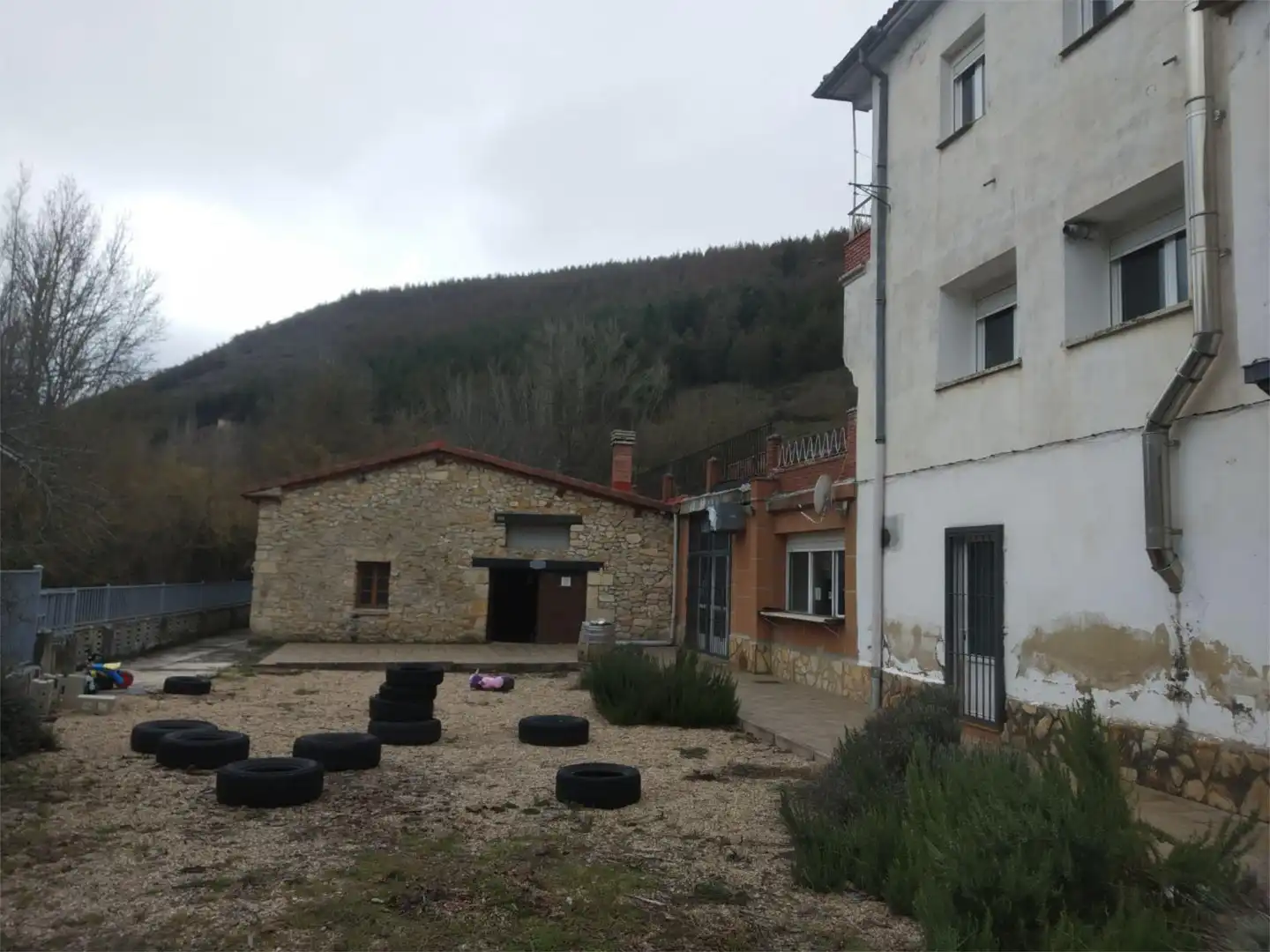 Pis en venda a Calle la Villa, 33, Tubilla del Agua Vista exterior de Pis en venda en Tubilla del Agua amb Aire condicionat, Calefacció i Terrassa