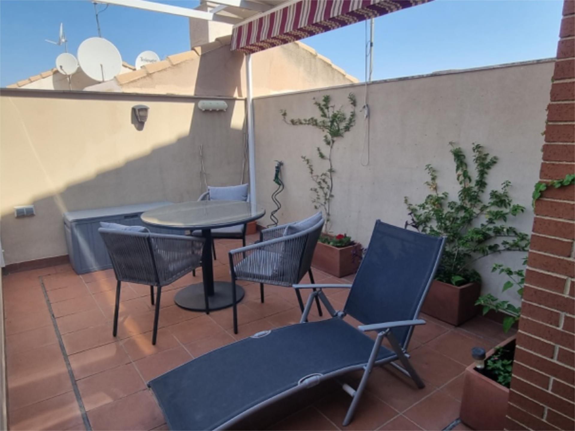 Terrace of Attic for sale in  Jaén Capital  with Air Conditioner, Heating and Private garden