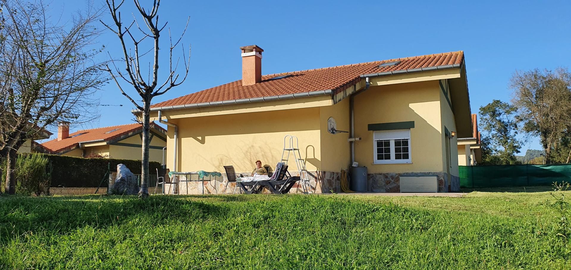 Casa o xalet de lloguer a Barrio las Escuelas, 13, Hazas de Cesto