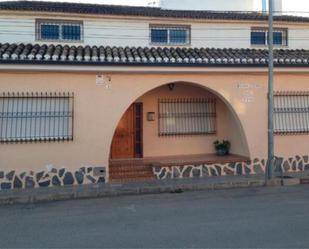 Vista exterior de Casa o xalet en venda en Cartagena amb Terrassa