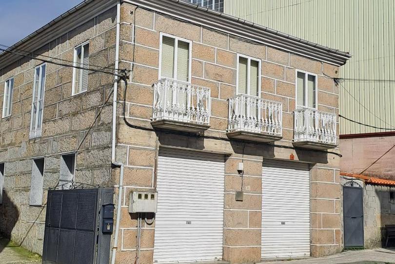 House or chalet for sale in Rúa San Pedro, 10a, Maceda, Ourense - image 1 Photo 1 of House or chalet for sale in Rúa San Pedro, 10a, Maceda, Ourense