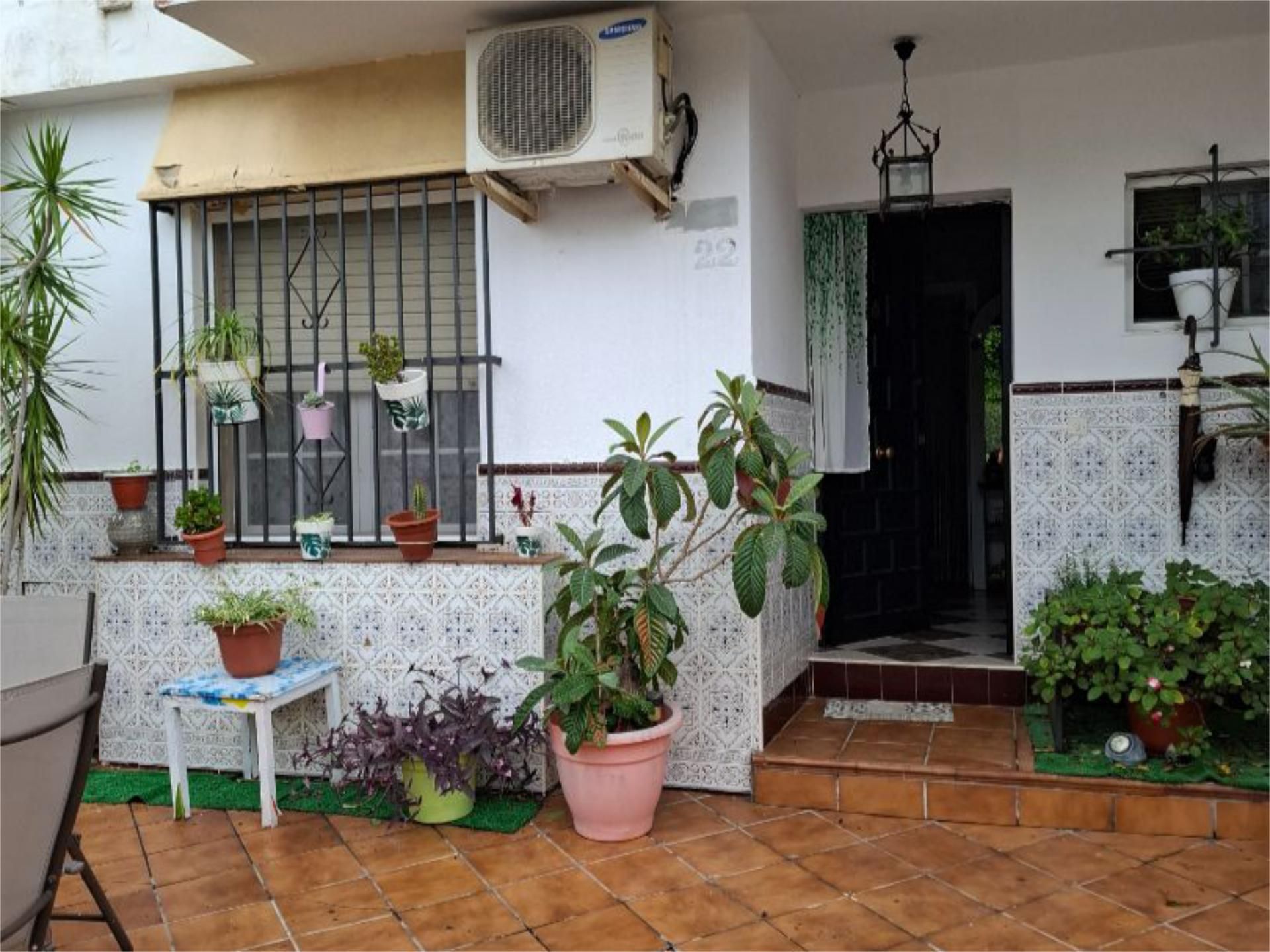 Exterior view of Single-family semi-detached for sale in San Fernando  with Air Conditioner and Terrace