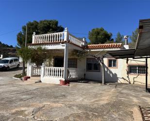 Vista exterior de Casa o xalet en venda en Borriol amb Aire condicionat, Terrassa i Balcó