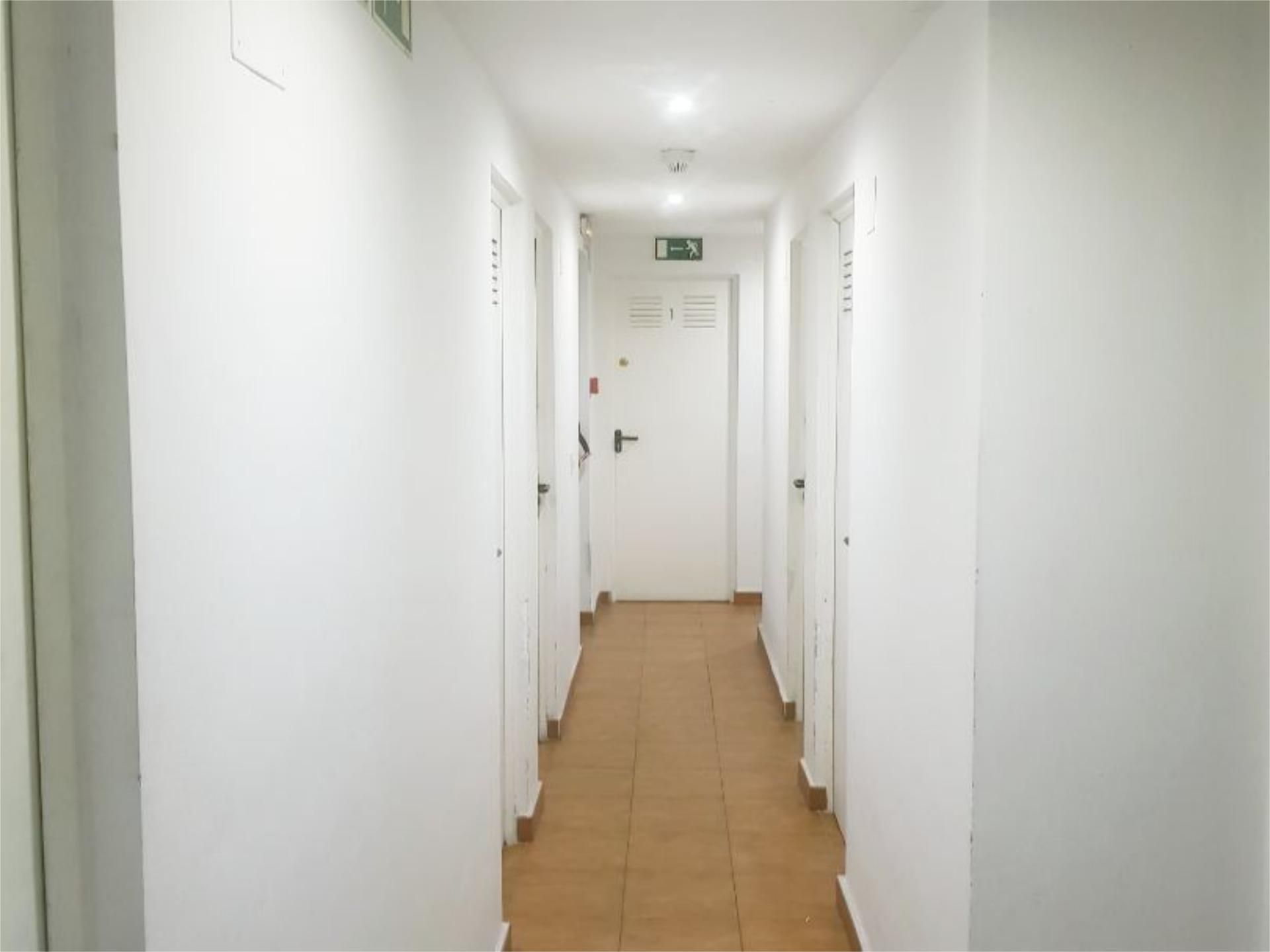 Box room to rent in Getafe