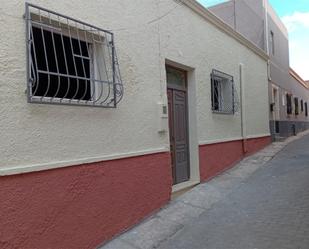 Vista exterior de Casa adosada en venda en Alhama de Almería amb Terrassa