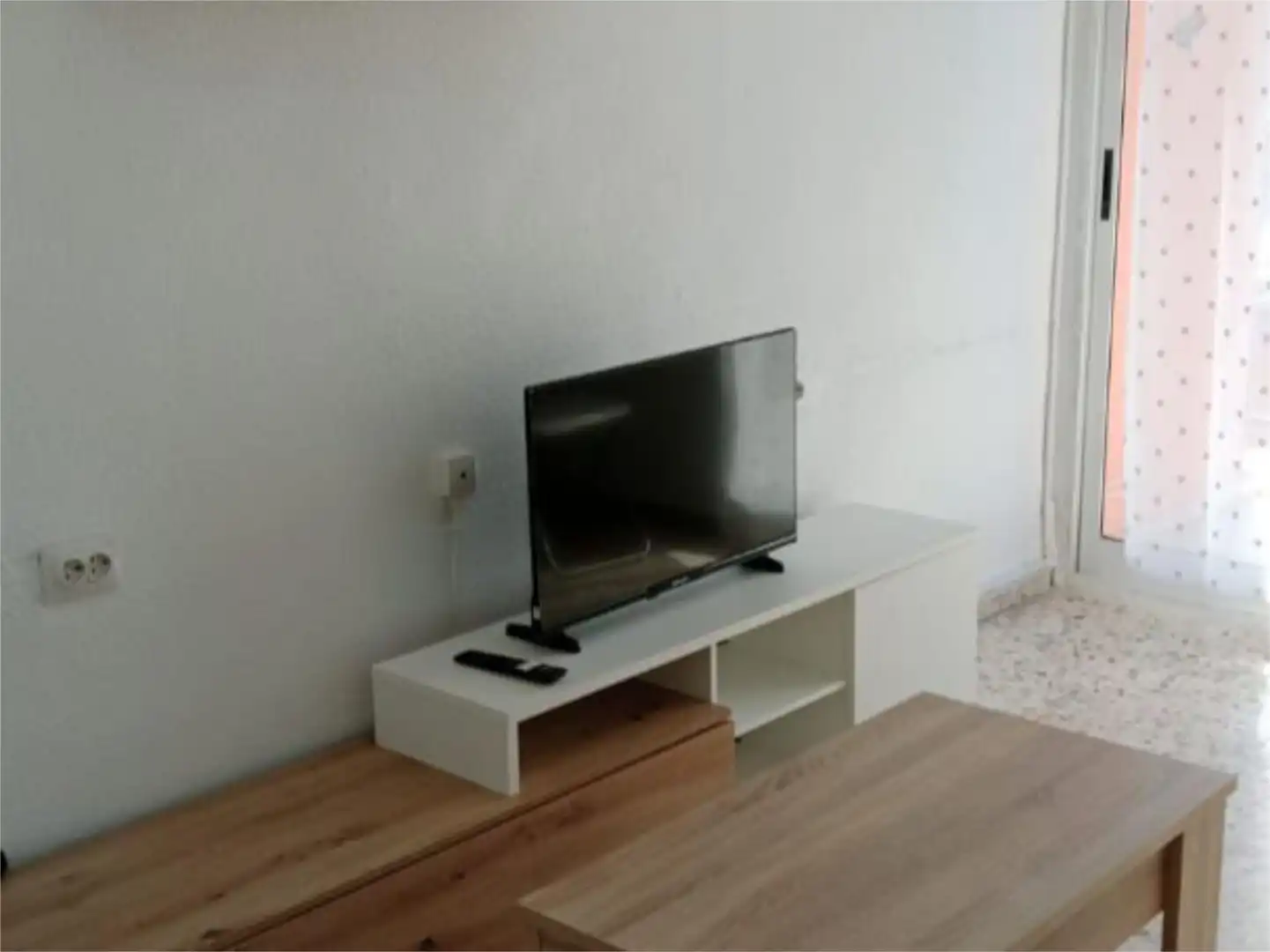 Living room of Flat for share in Ceutí  with Air Conditioner, Furnished and Balcony