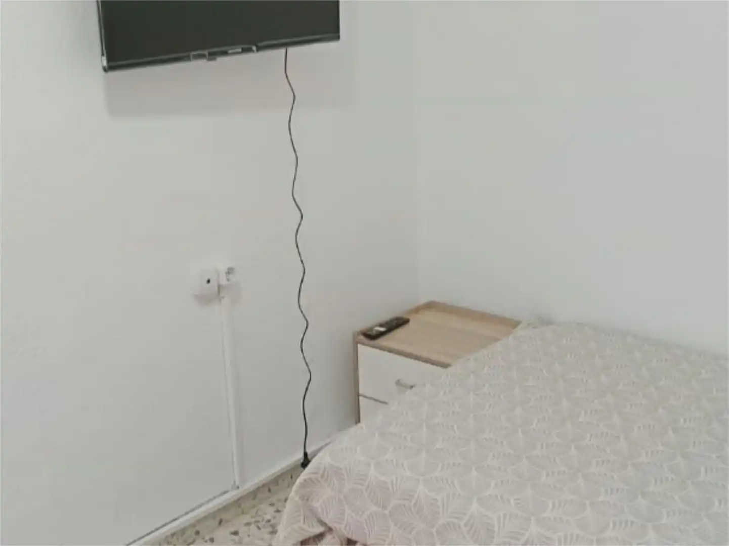 Bedroom of Flat for share in Ceutí  with Air Conditioner, Furnished and Balcony