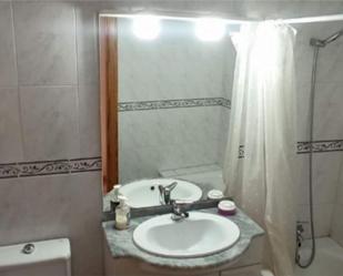 Bany de Apartament de lloguer en La Cabrera