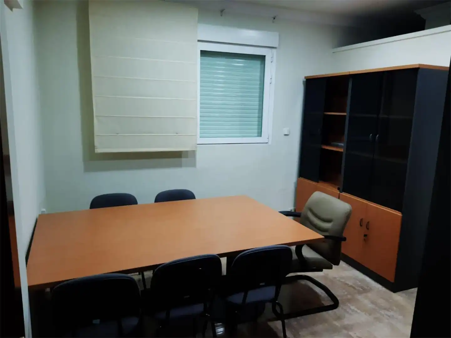 Oficina de alquiler en Aldea del Fresno