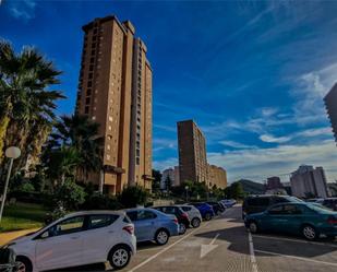 Vista exterior de Pis en venda en Benidorm amb Terrassa i Piscina