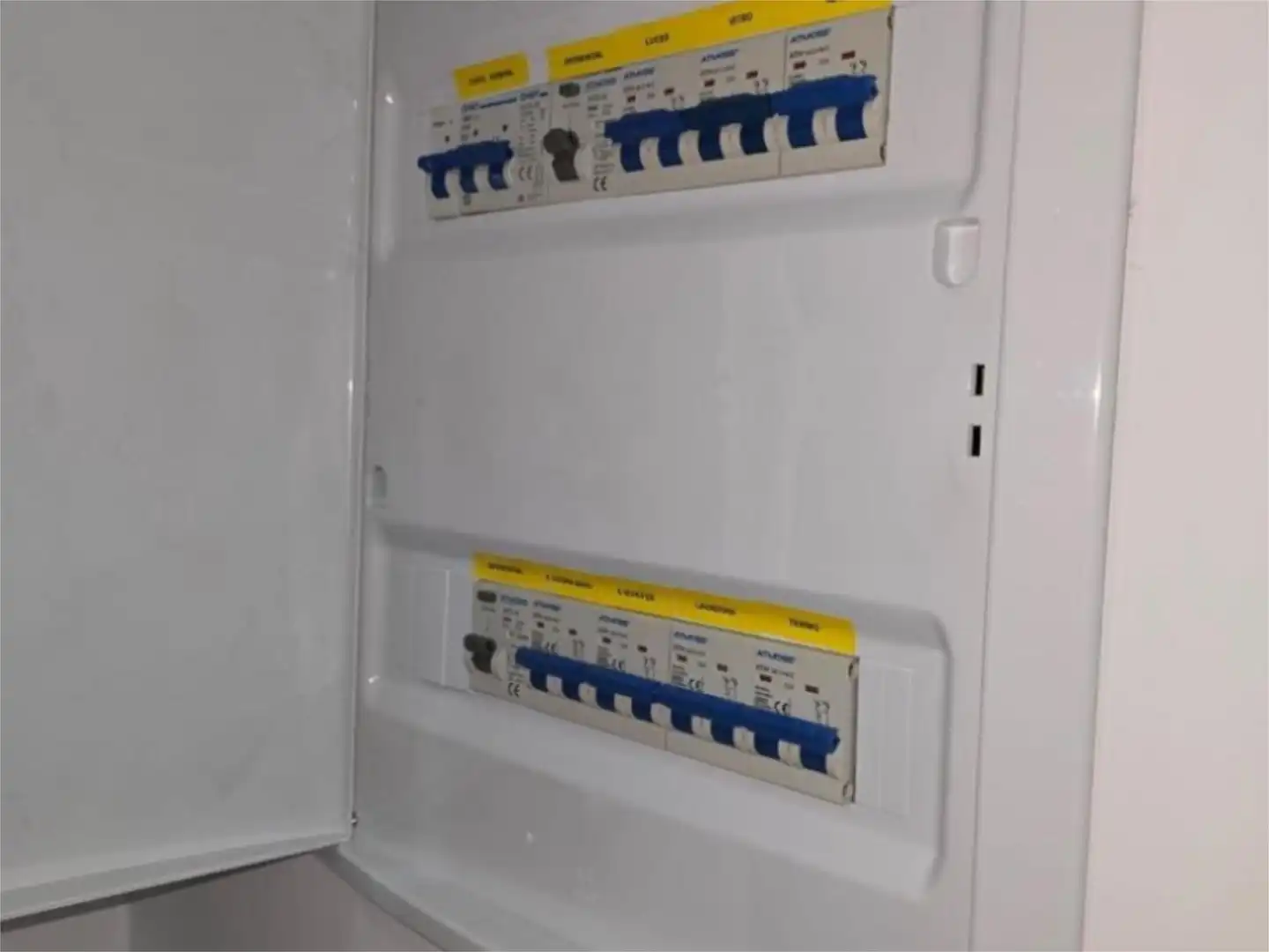 Flat for sale in Avenida Juan Melgarejo, 6, Vistahermosa Flat for sale in Avenida Juan Melgarejo, 6, Vistahermosa