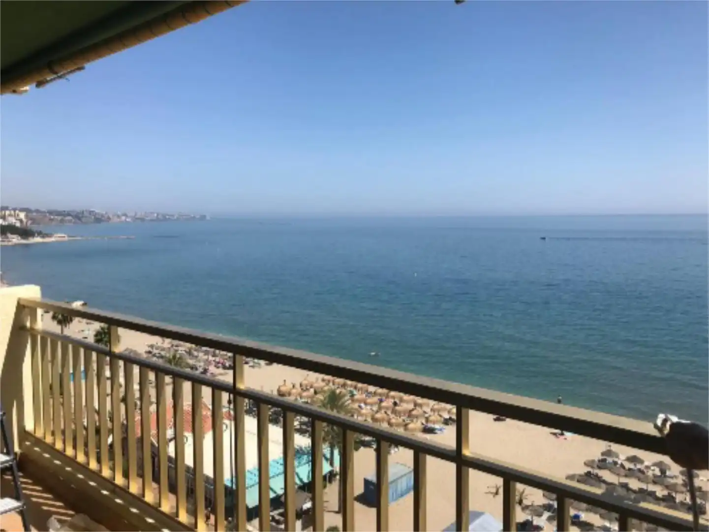 Wohnungen zur Miete in Calle Doctor Gálvez Ginachero, 11, Puerto Deportivo Schlafzimmer von Wohnungen zur Miete in Fuengirola mit Terrasse, Schwimmbad und Möbliert