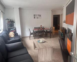 Living room of Flat for sale in Requena  with Private garden, Terrace and Furnished