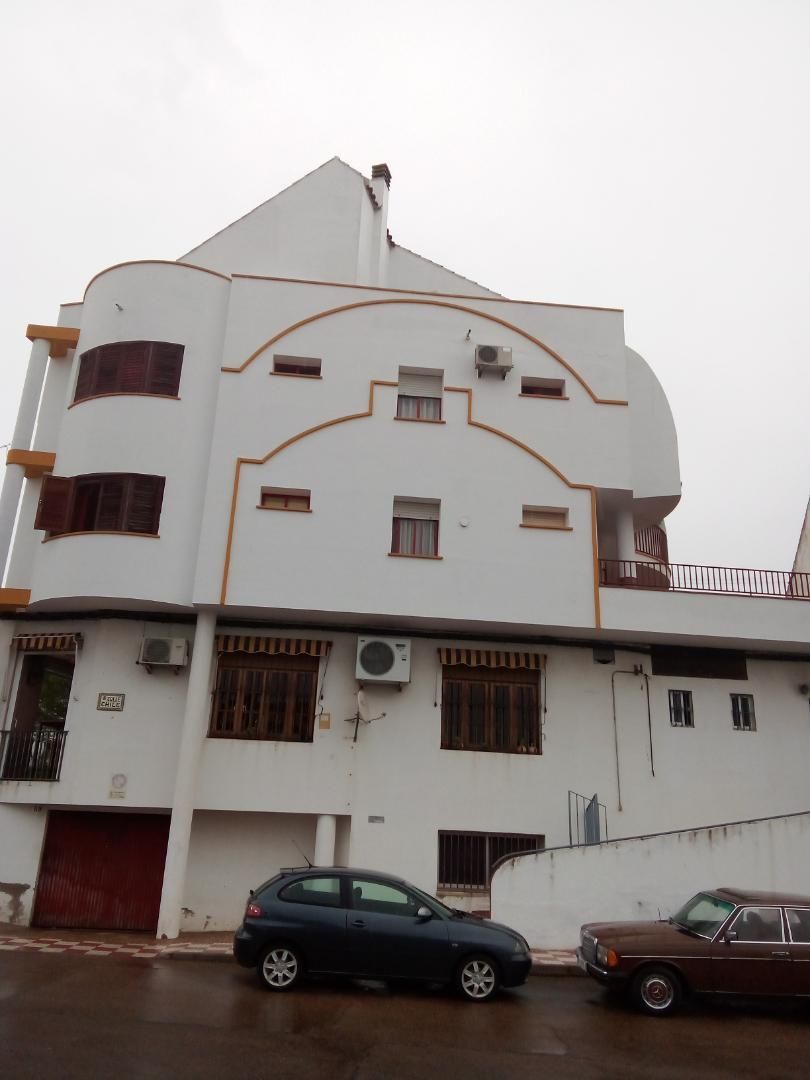 Vista exterior de Dúplex en venda en Campanario amb Aire condicionat, Calefacció i Terrassa