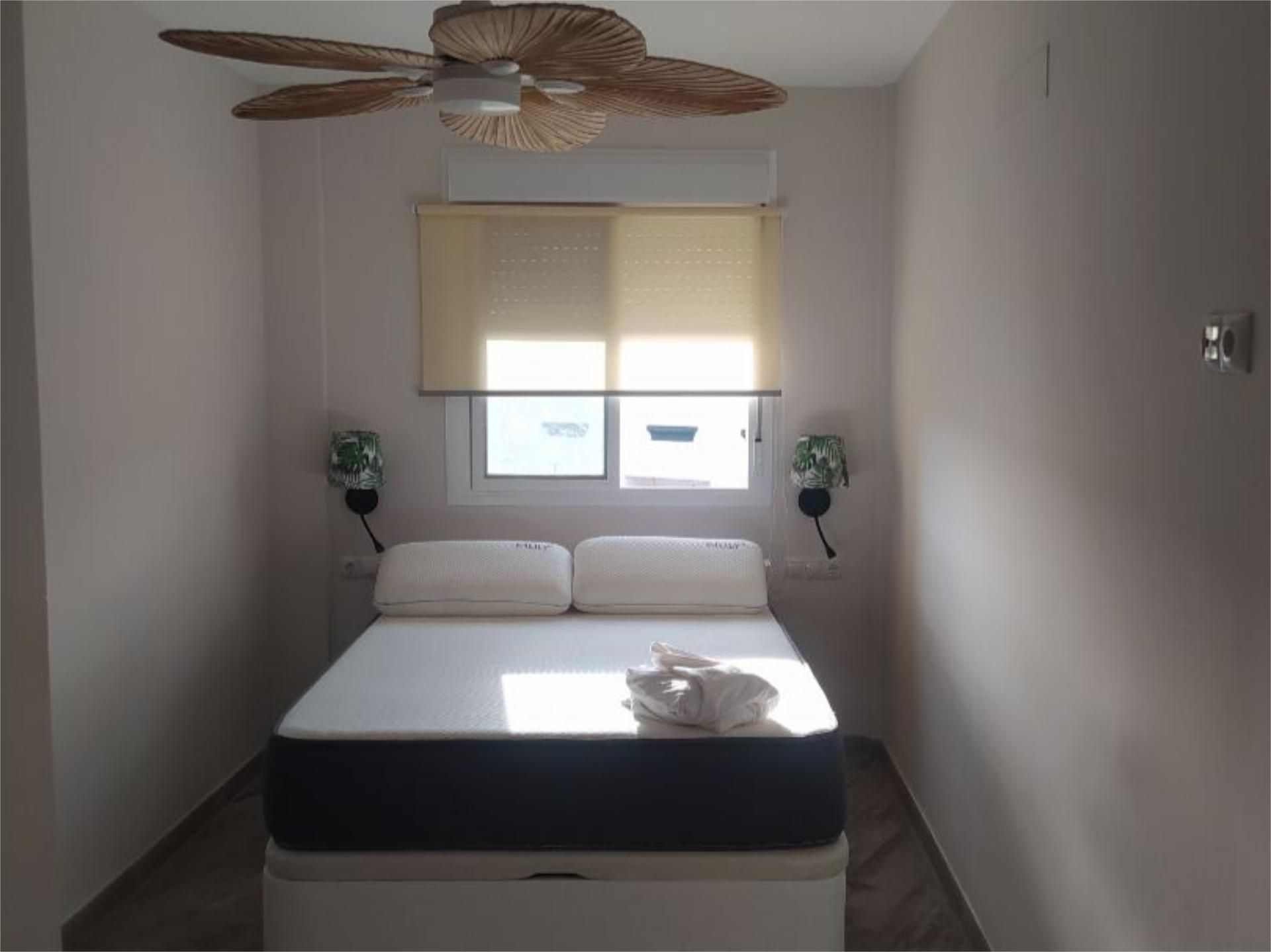 Flat to share in Paseo Marítimo de Retamar, 29, Retamar