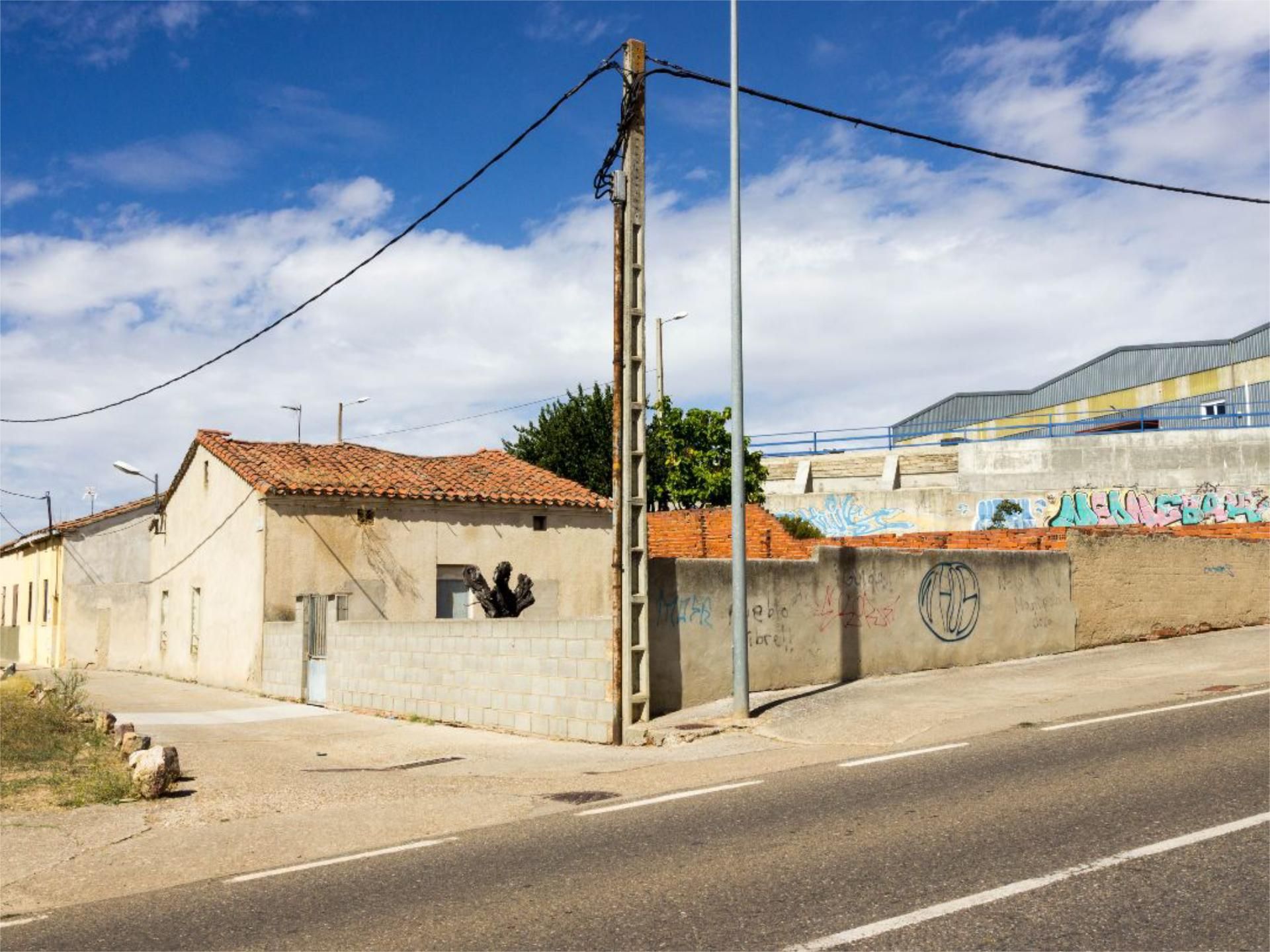 Exterior view of House or chalet for sale in Zamora Capital   with Private garden