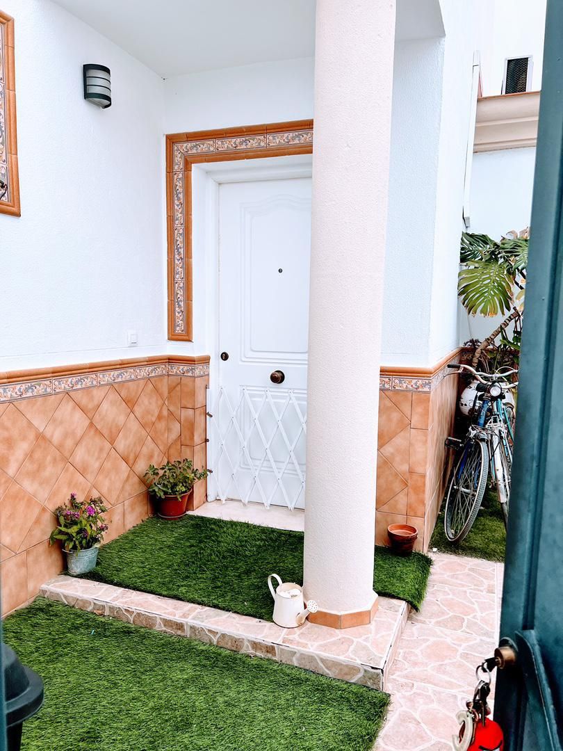 House or chalet for sale in Albaida del Aljarafe  with Air Conditioner, Private garden and Terrace