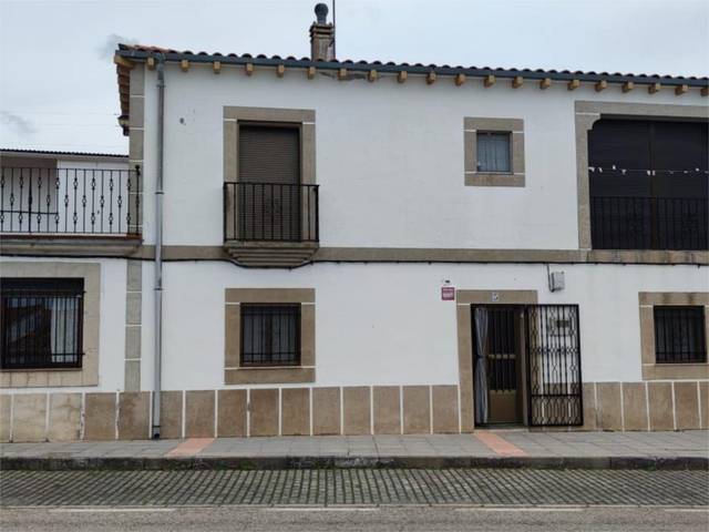 Piso en Venta en Avenida Párroco Peguero, 5 en Villa del Rey