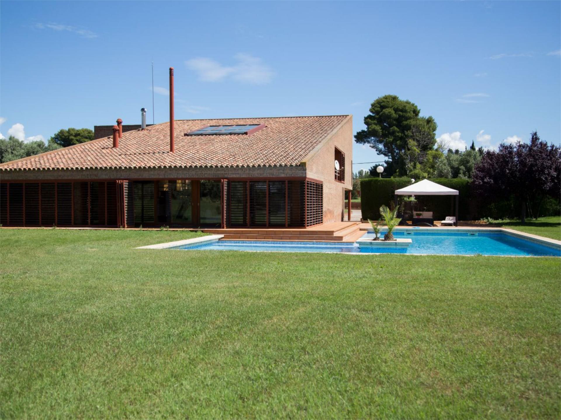 Garden of House or chalet for sale in  Zaragoza Capital  with Terrace, Swimming Pool and Balcony