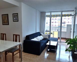 Living room of Flat for sale in Fuenlabrada  with Air Conditioner, Terrace and Swimming Pool