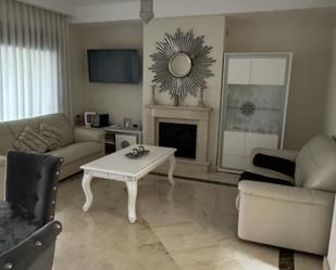 Living room of House or chalet to rent in Estepona  with Air Conditioner, Terrace and Swimming Pool