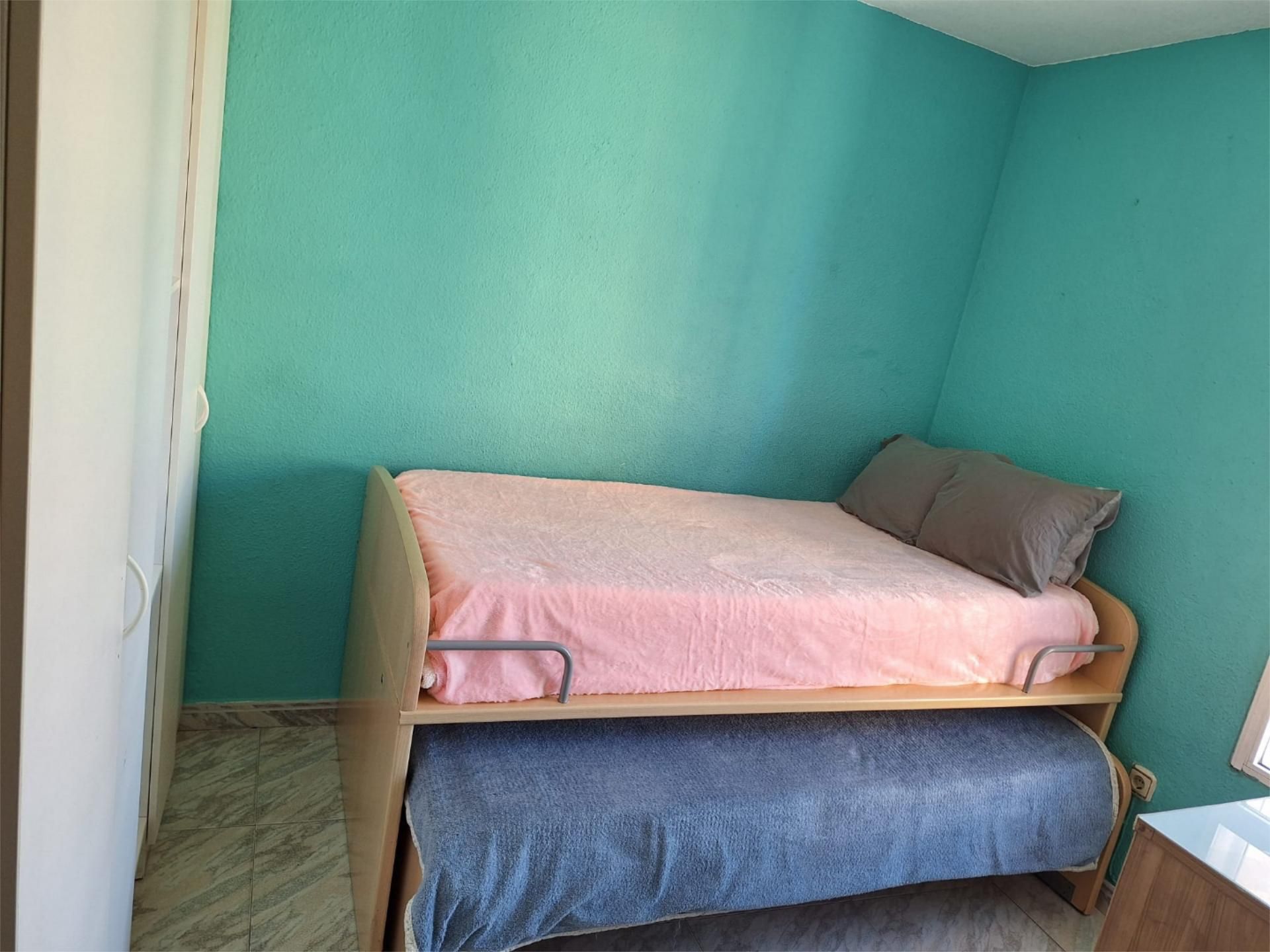 Bedroom of Flat to share in Málaga Capital  with Furnished