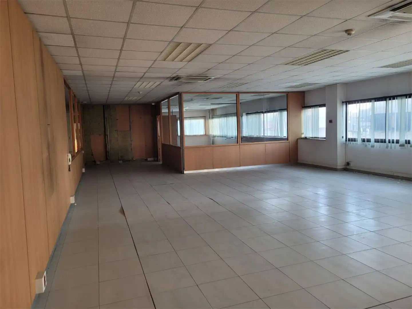 Office for rent in Carrer de la Mare de Déu de Montserrat, 37, La Verneda Office for rent in Sant Adrià de Besòs
