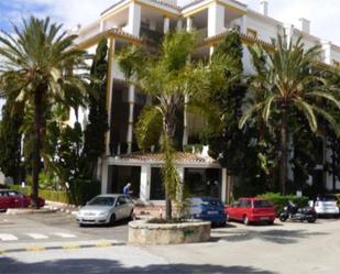 Exterior view of Flat to share in Marbella  with Air Conditioner, Terrace and Swimming Pool