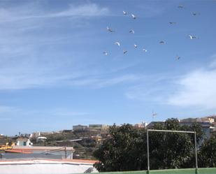 Vista exterior de Casa o xalet en venda en Icod de los Vinos amb Terrassa