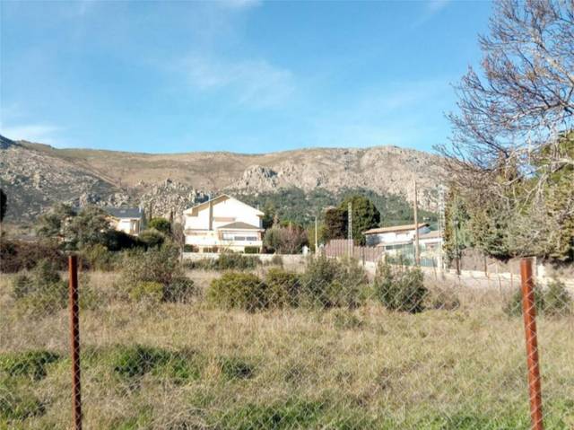 Terreno en Venta en Calle Peña de la Cabra, 1 en Valdemanco