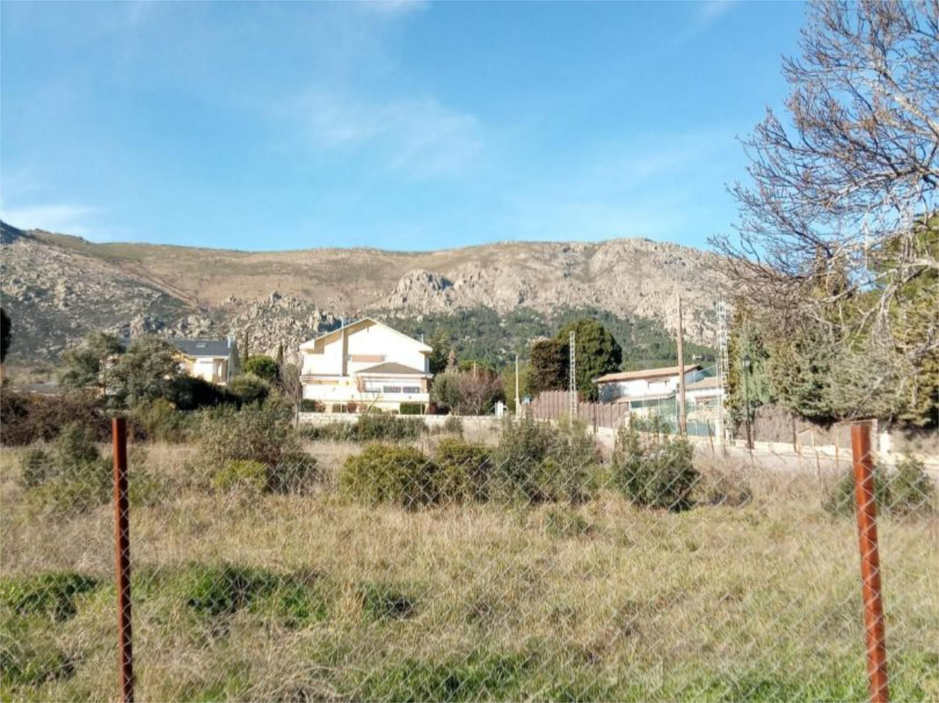 Land for sale in Valdemanco