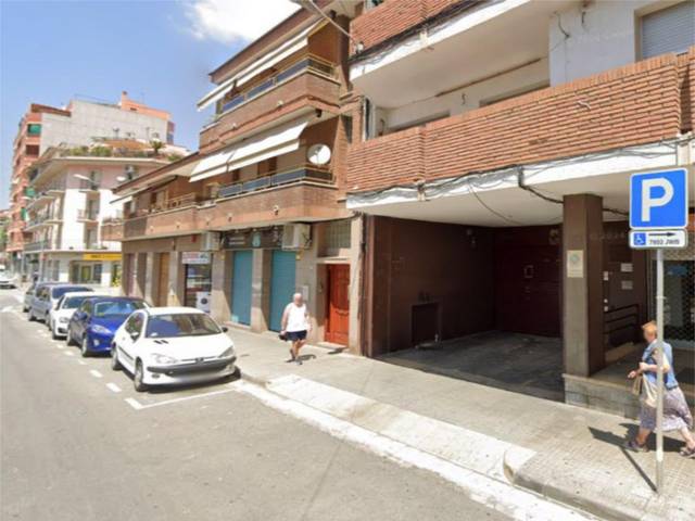 Garaje en Alquiler en Carrer de Bartrina, 13 en Mercat