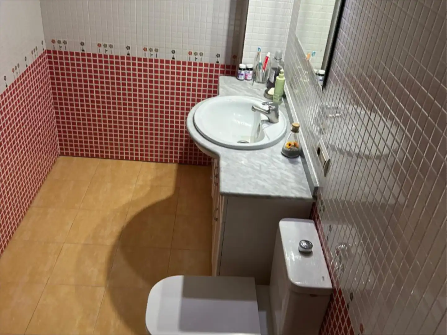 Bany de Planta baixa per a compartir en Móstoles