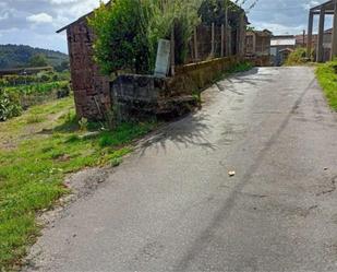 Vista exterior de Casa adosada en venda en A Peroxa  amb Jardí privat i Traster