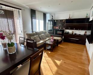 Living room of Flat for sale in  Madrid Capital