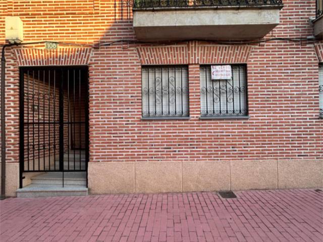 Piso en Venta en Calle Casita, 108 en Alaejos