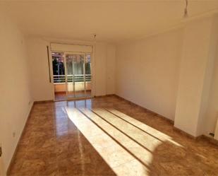 Bedroom of Flat for sale in  Tarragona Capital  with Air Conditioner and Terrace