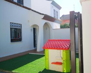 Garden of House or chalet for sale in Mairena del Aljarafe  with Air Conditioner, Terrace and Swimming Pool