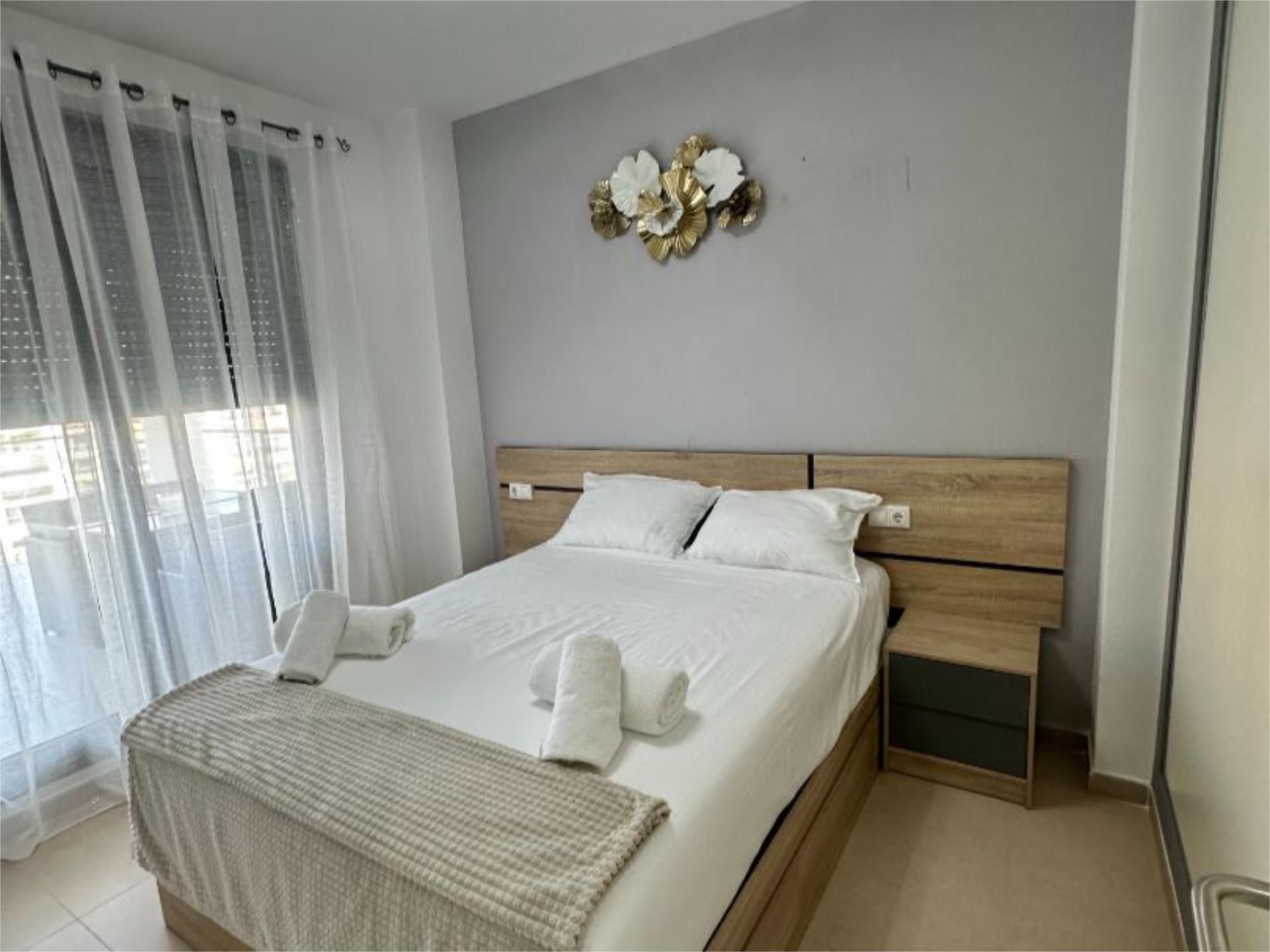 Dormitori de Apartament en venda en Villajoyosa / La Vila Joiosa amb Aire condicionat, Terrassa i Piscina