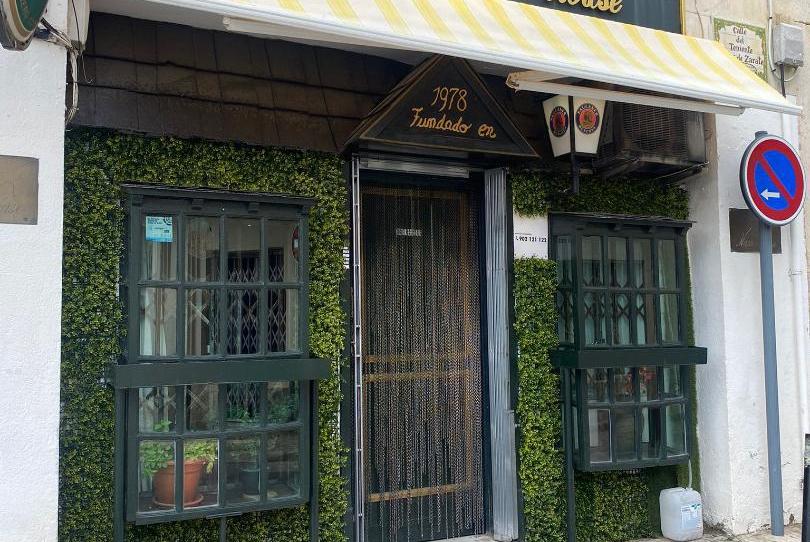 Premises for sale in Plaza de Los Hermanos Ortiz de Zárate, 1, Chinchón, Madrid - image 1 Photo 1 of Premises for sale in Plaza de Los Hermanos Ortiz de Zárate, 1, Chinchón, Madrid