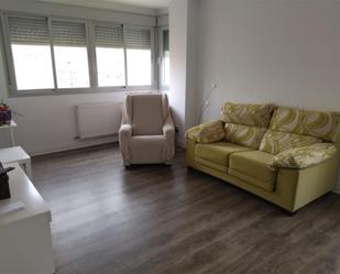 Living room of Flat for sale in  Toledo Capital  with Air Conditioner, Heating and Storage room