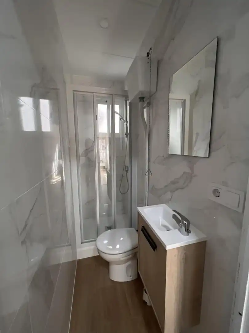 Room in Avinguda Gregorio Gea, 41, Cardenal Benlloch Room in Avinguda Gregorio Gea, 41, Cardenal Benlloch