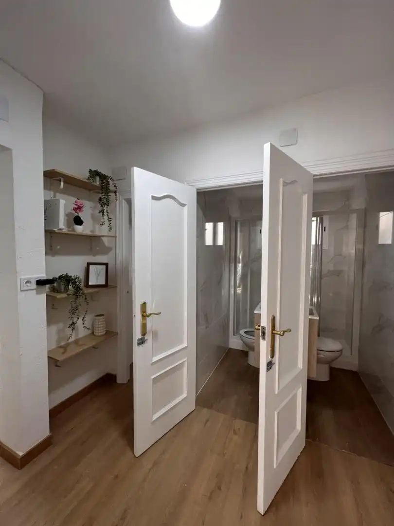 Room in Avinguda Gregorio Gea, 41, Cardenal Benlloch Room in Avinguda Gregorio Gea, 41, Cardenal Benlloch