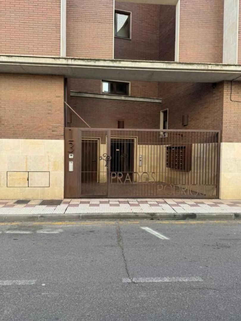 Aparcament de Dúplex en venda en Villaquilambre